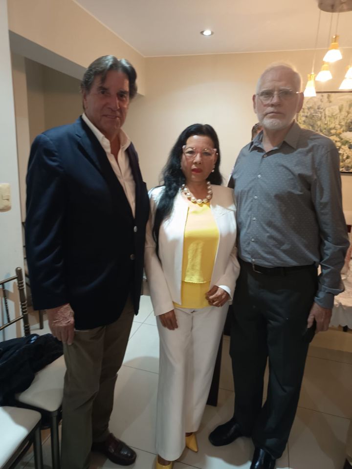 Realizando Alianzas Estratégicas